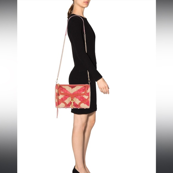 Rebecca Minkoff Straw M.A.C. Bombe Purse in Coral - Picture 2 of 9